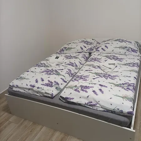 Privatunterkunft U Leose